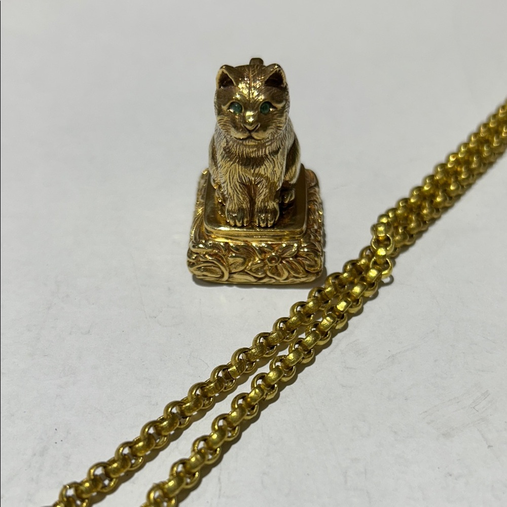 Gold Cat Pendant Necklace